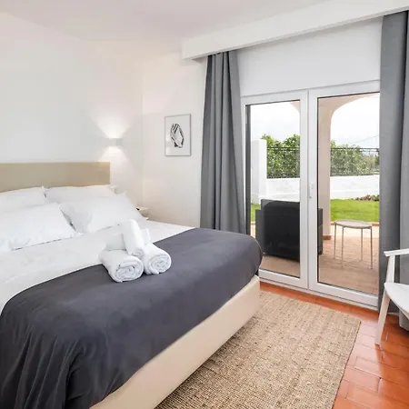 Bed & Breakfast Benagil Boutique